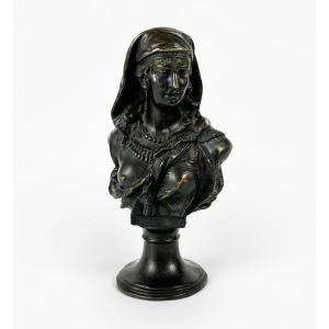 Busto di Donna Orientale - XIX secolo
